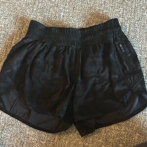 Lululemon Track That Short 4”